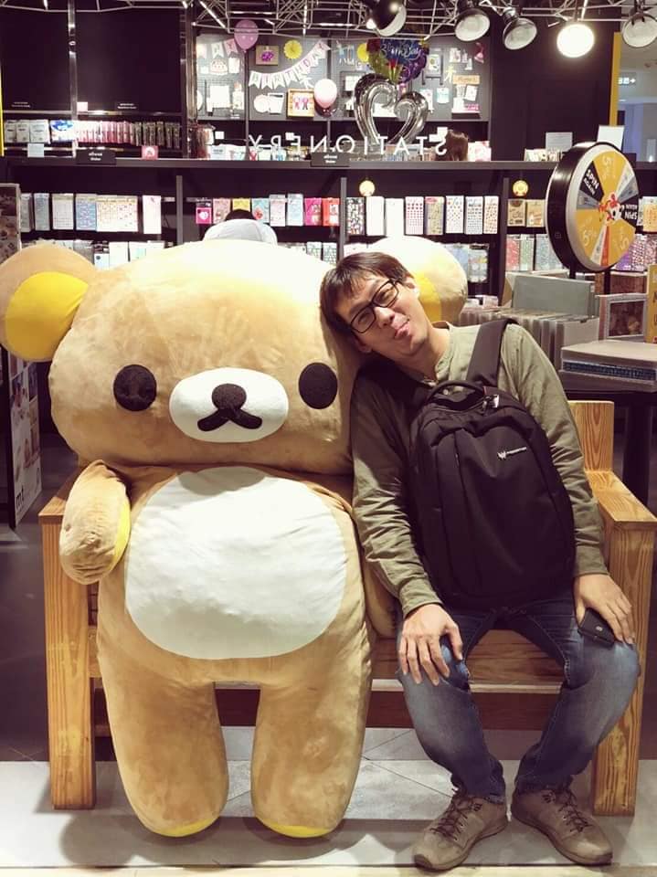 นำบุญ นามเป็นบุญ นักแต่งนิทาน